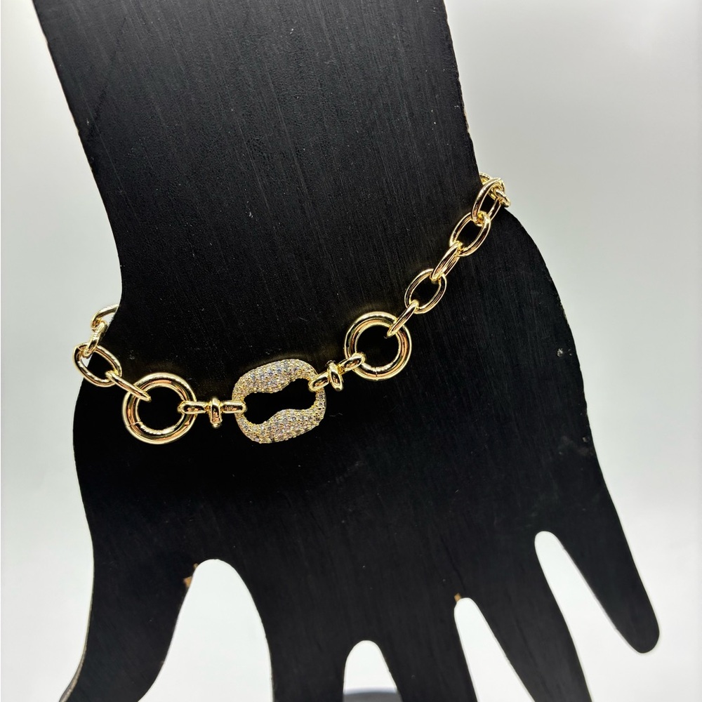 Pretty Bird Jewelry Gold Bracelet with Crystal Accents